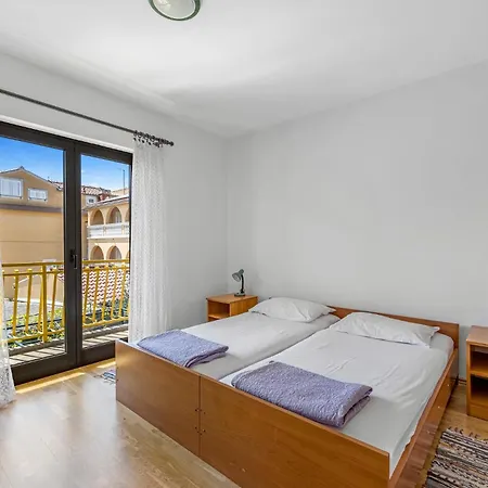 2 Bedroom Beautiful In
